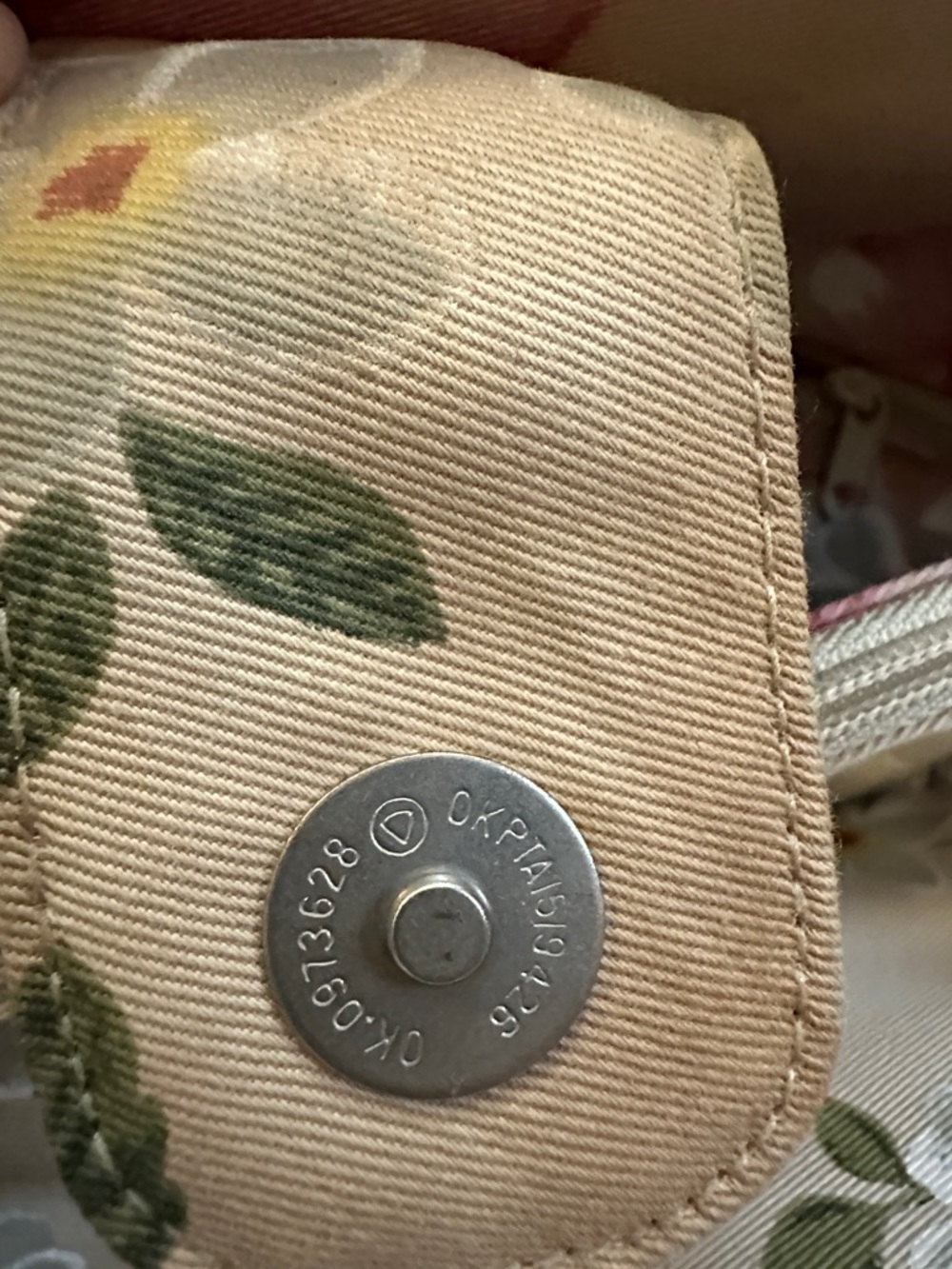 Fossil Watermelon Pink Bamboo-Handle Women's Tweed Mid -Large Top-Handle Bag - Picture 13 of 14